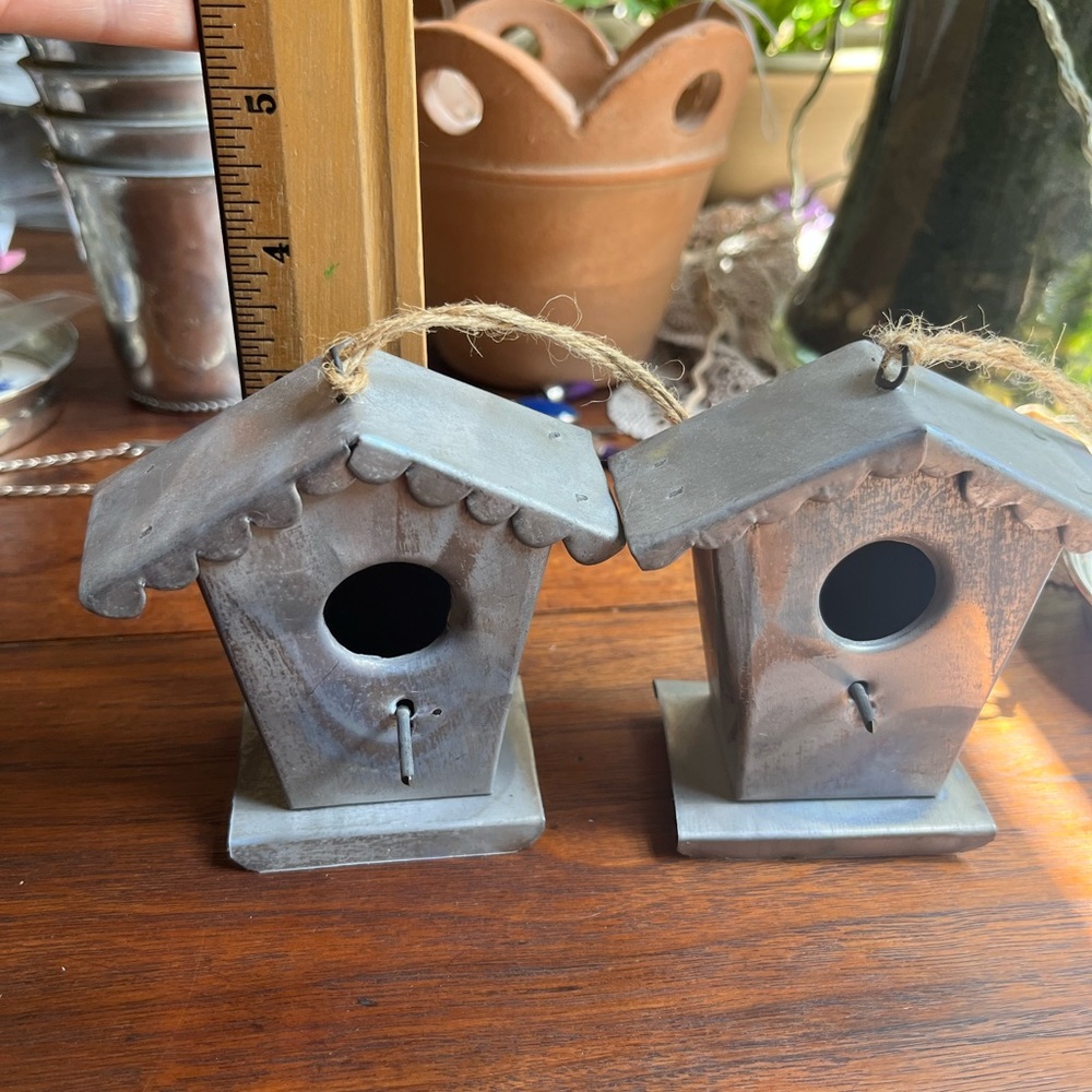 Tin sweet bird houses use as ornaments, decorating a mantle, bookshelf, or hang!